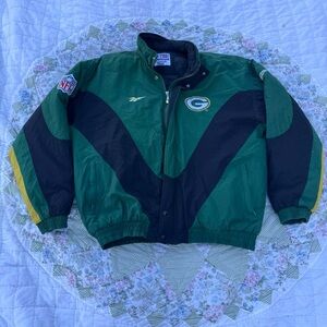 Vintage Reebok Pro Line Green Bay Packers NFL Puffer Jacket XXL
